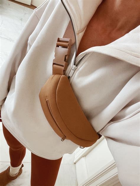 lululemon pullover women