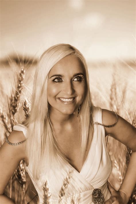 Marlena Martinelli- Die steirische Schlagersängerin mit dem großen Herz