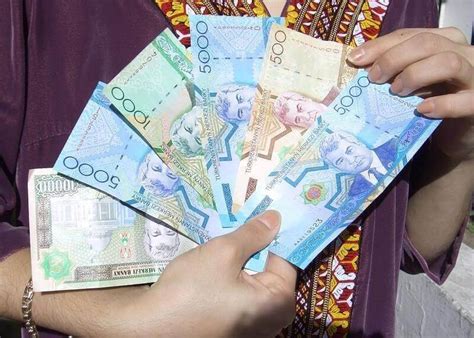 The dollar exchange rate at “the black market” reaches 16 manats ...