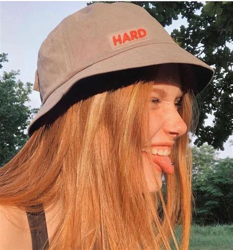 Ukrainian model Katya Sitak - iNEWS