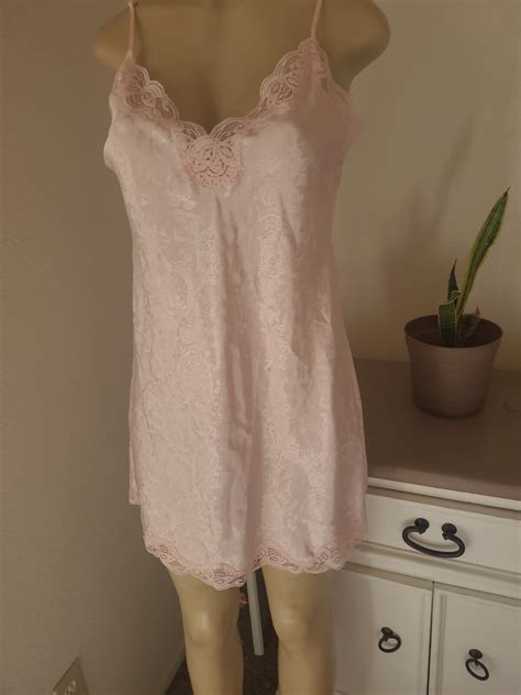 Victoria's Secret Vintage Golden Label Nightgown Size… - Gem