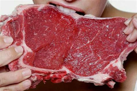 Риски употребления сырого мяса и рыбы сильно недооценены