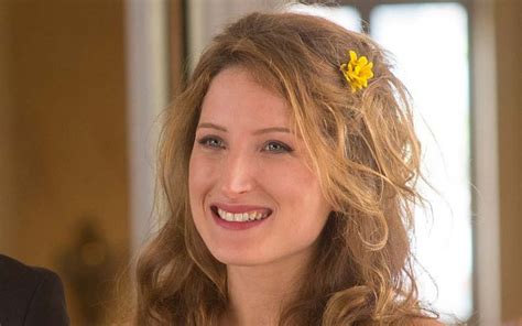 Pictures of Julia Piaton