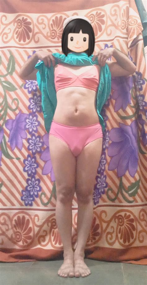 Online communities are debating the effects of feminisation hypnosis 17