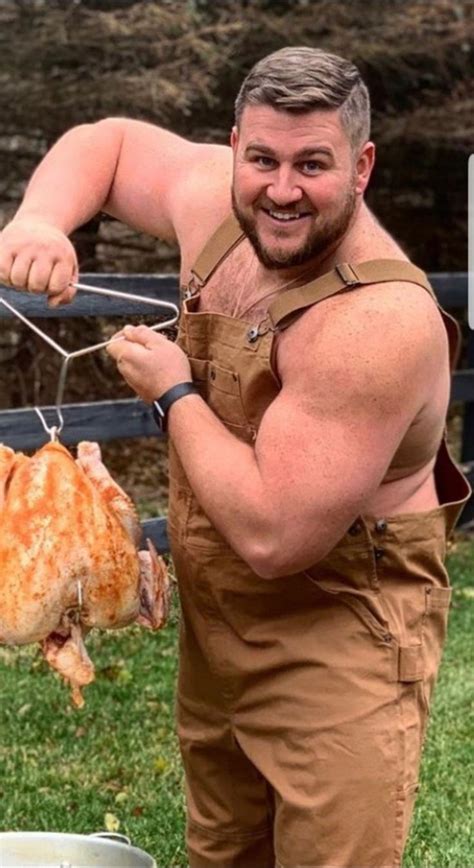 Pin by Ronly on Bear PaPa in 2020 | Beefy men, Muscle men, How to look ...