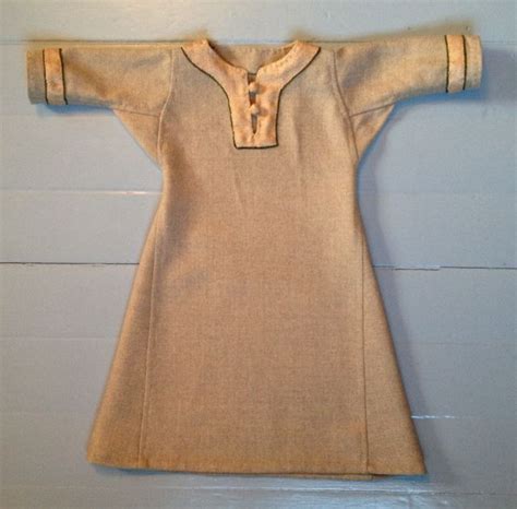 Medieval baby clothes – Artofit