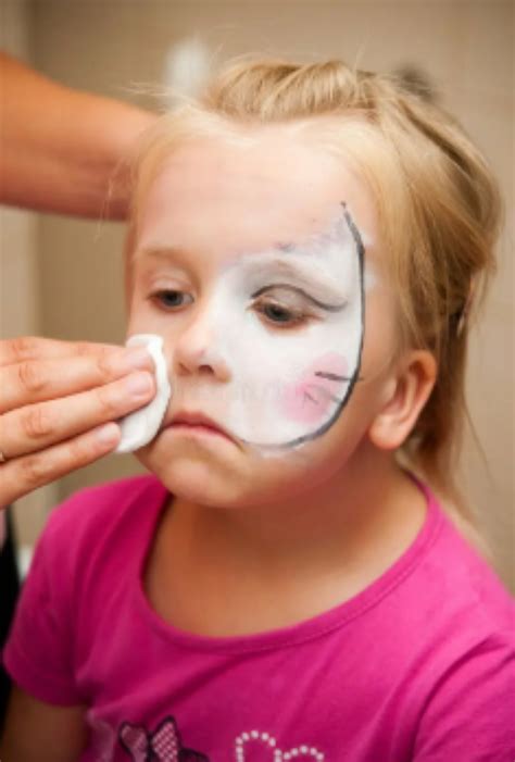 How to EASILY Remove Face Paint: A Step-by-Step Guide