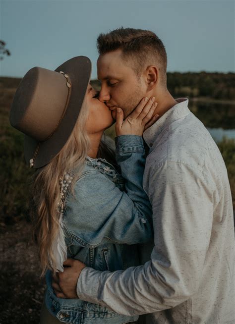 Oklahoma Elopement Photographer | Brooke Lewis Photography