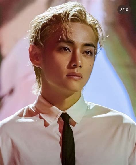 Pin di Lapsunaki Rosi su V Kim Tae-hyung Taehyung BTS