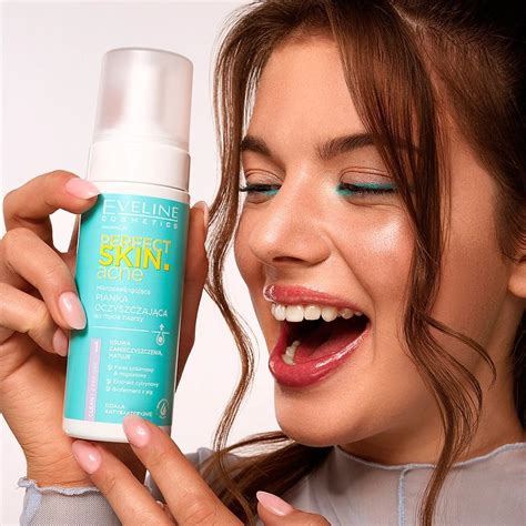 Eveline Perfect Skin Acne Mikropeelingująca Pianka Oczyszczająca do ...