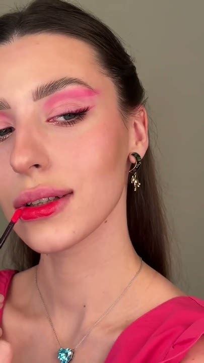 Насыщенный лак для губ – DG №206💔 #бьюти #макияж #makeup #makeupshorts ...