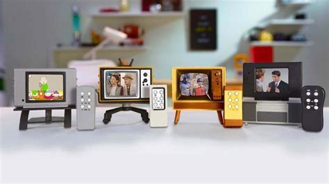 Ретро-модели телевизоров Basic Fun! Tiny TV Classics: маленькие, но ...