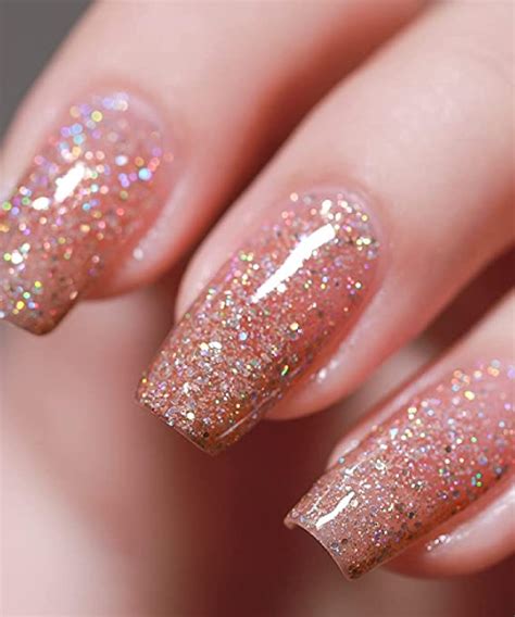 "Blush nails" are making a comeback: here's how to wear them
