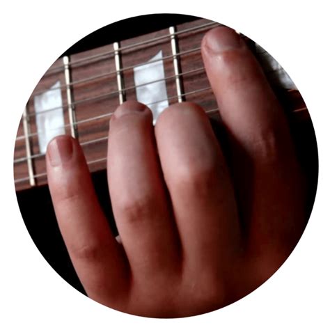5 Guitar Finger Exercises for Every Guitarist - Learn to Play an ...