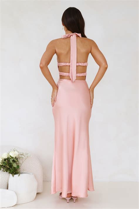 Socialite Events Halter Satin Maxi Dress Peach | Hello Molly