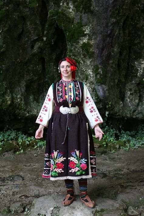 Носия от с.Тенево , област Ямбол, България