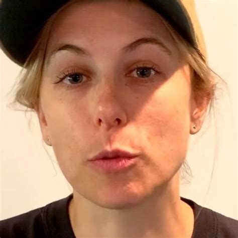 Iliza Shlesinger (Comedian) Wiki, Bio, Age, Height, Weight, Husband ...