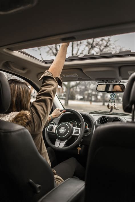 Driving Car Wallpapers - Top Free Driving Car Backgrounds - WallpaperAccess