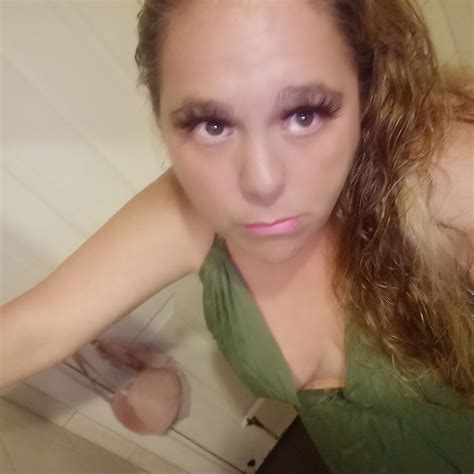 Dating Site For Singles: Bunnymum - Elizabeth, Adelaide, SA