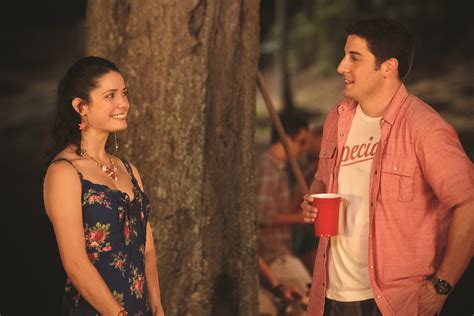 Jason Biggs and Alyson Hannigan Talk AMERICAN REUNION