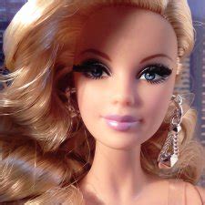 Игровая кукла - Барби Barbie Look City Shine в голубом платье купить в ...