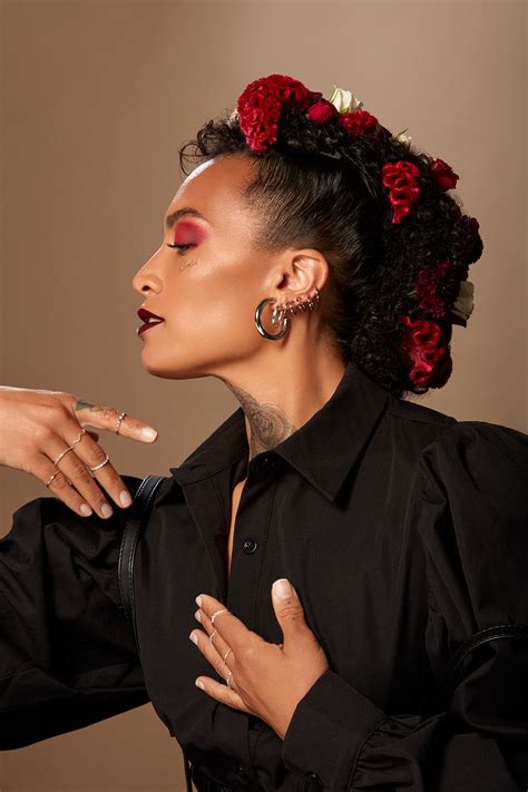 Frida :: Behance