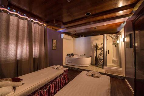 VIP Jacuzzi in Ajman at Crown Palace Spa in Al Rashidiya 1 - Ajman