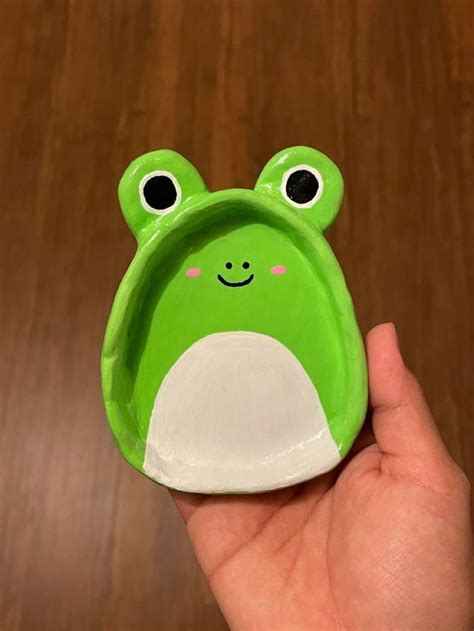 Joyero de 🐸 .ㅅ. en 2022 | Manualidades con arcilla, Artesanías bonitas ...