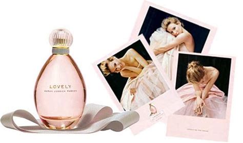 Sarah Jessica Parker Lovely Perfume for Women - PerfumeDiary