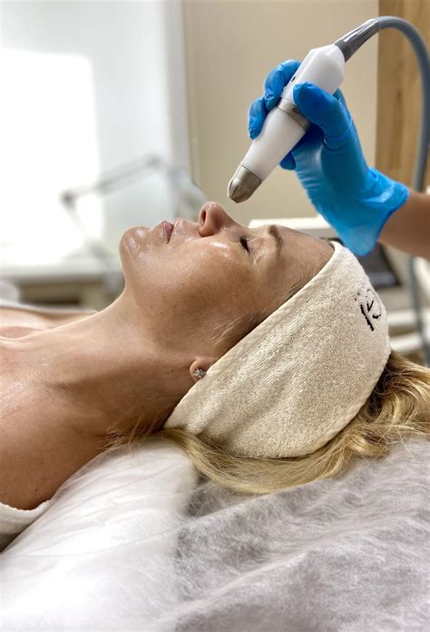 Dermadrop : Биология