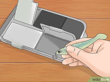 how to clean fishing pole