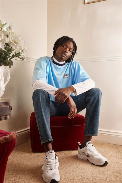 ootd jersey sepak bola   stylingnya uss feed