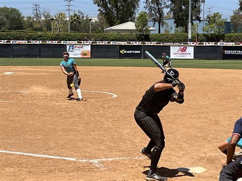 PGF 18U National Championship: Birmingham Thunderbolts Ride Red Wave to