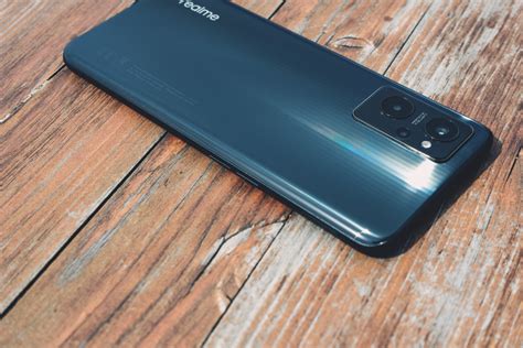 Обзор смартфона realme 9i: норм, но не обошлось без компромиссов
