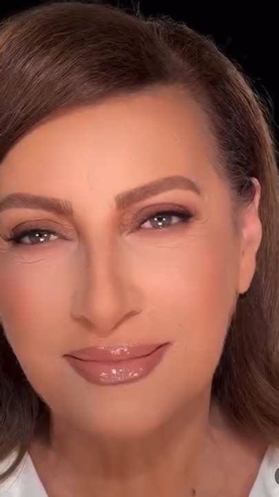 Из 60-летней бабушки в 30-летнюю девушку: Пошаговый возрастной макияж ...