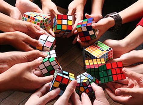 Cubo Mágico História - Cubo Mágico Bahia: História