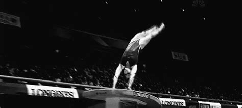 artistic gymnastics gimnasia artistica gif wifflegif