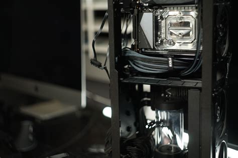 Phanteks Shift X Build Montage » builds.gg