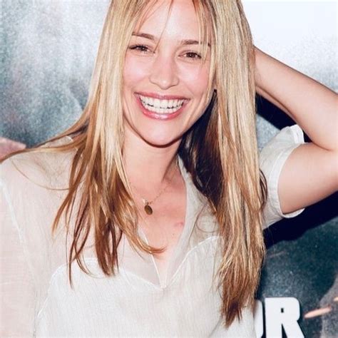 Piper Perabo: Bio, Age, Net Worth, Facts - Celebrity Sphere