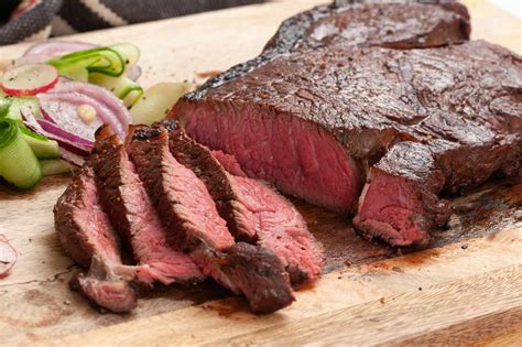 How To Cook Steak In Cast Iron And Oven - Recipes.net
