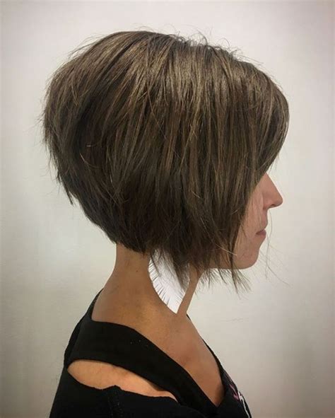Textured Inverted Bob | Bobs for thin hair, Short thin hair, Bob