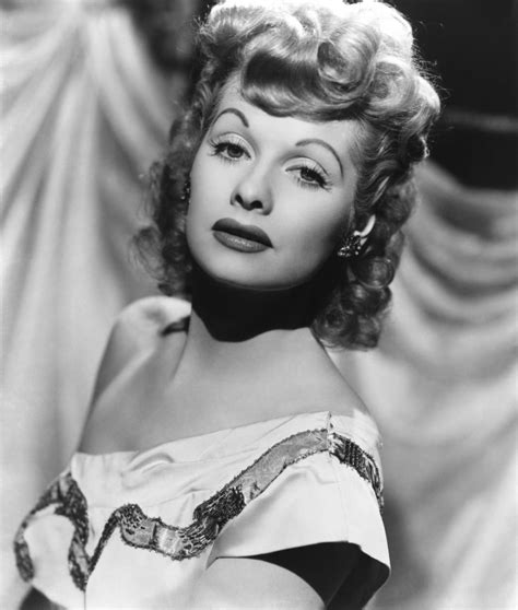 Lucille Ball, Remembered at 100 [PHOTOS] | IBTimes