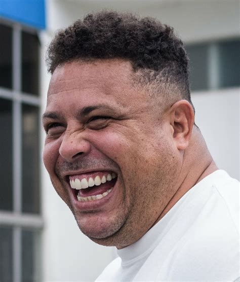 Madonna recebeu R$ 60 milhões para atuar ao lado de Ronaldo