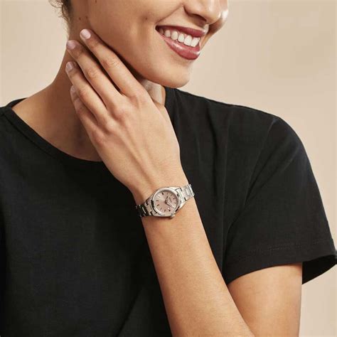Наручные часы Seiko — купить часы Сейко на официальном сайте интернет ...