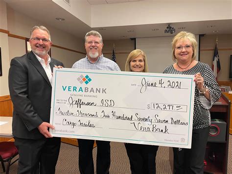 VeraBank funds purchase of new JISD band trailer – Marion County Herald