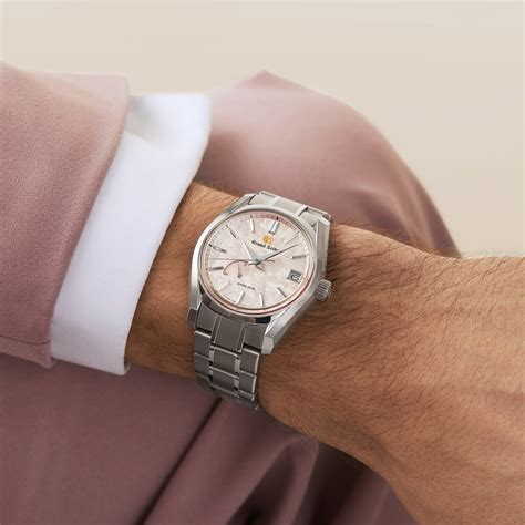 Grand Seiko Heritage Shunbun 40mm Mens Watch SBGA413 | Goldsmiths