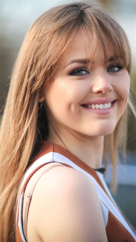 1080x1920 Kristina Bazan Model Iphone 7,6s,6 Plus, Pixel xl ,One Plus 3 ...