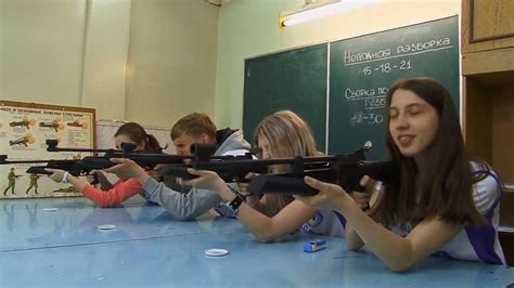 Урок ОБЖ в школе - YouTube