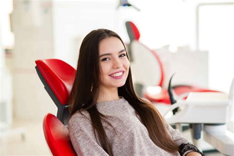 The Role of Cosmetic Dentistry in Boosting Confidence - Mountain Aire