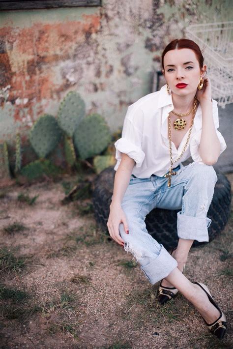 7 Tips For Rocking A Vintage Look Without Looking Outdated - Cultura ...